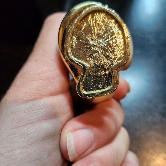 Vintage Elegant White and Gold Cat Trinket Box - Picture 8 of 10